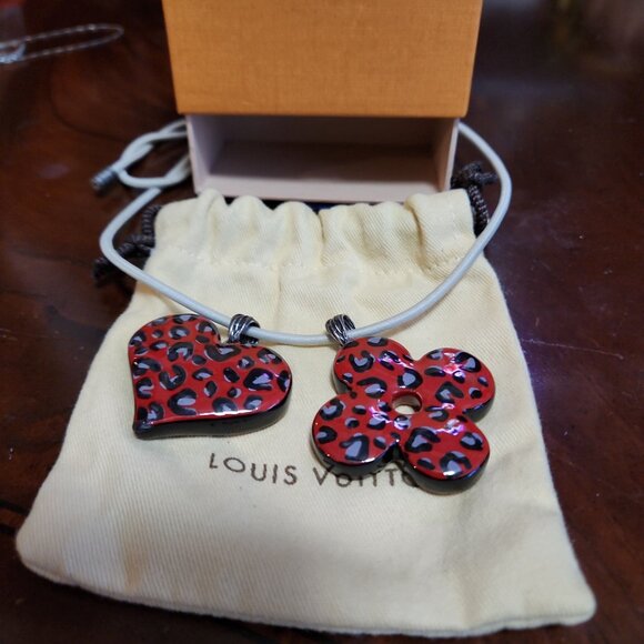 LOUIS VUITTON Stephen Sprouse Red/Back Spotted Stone Enamel Heart Flower Hairtie - Picture 2 of 9